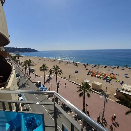 Hostal Lloret Playa Lloret de Mar Ngoại thất bức ảnh