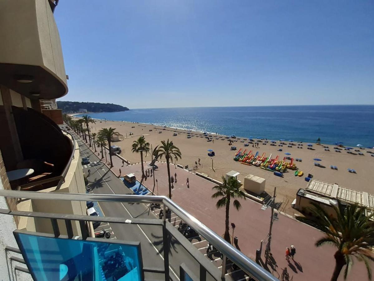 Hostal Lloret Playa Lloret de Mar Ngoại thất bức ảnh