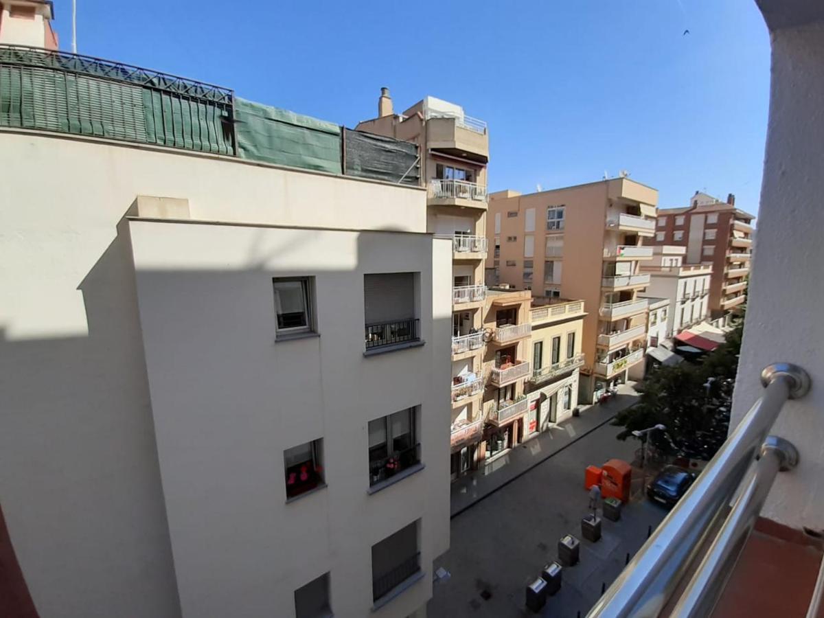 Hostal Lloret Playa Lloret de Mar Ngoại thất bức ảnh